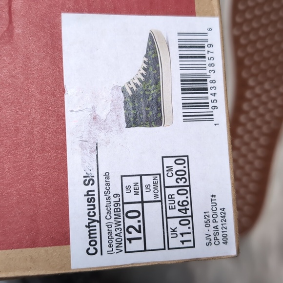 Vans X Comfy Cush Sk8-Hi Sneakers - Picture 6 of 6